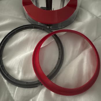 Dyson Hazne Silikonu Sorunu