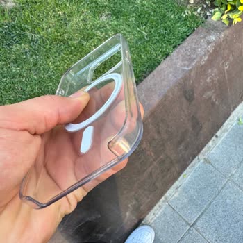 Apple İPhone 15 Pro Kılıf