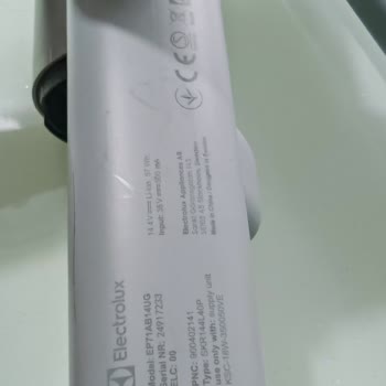 Electrolux 3 Aylık Dileyen Süpürgeye Parça Garantisi Vermiyor.