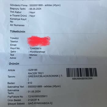 Adidas Kusurlu Ürününü İade Almıyor.