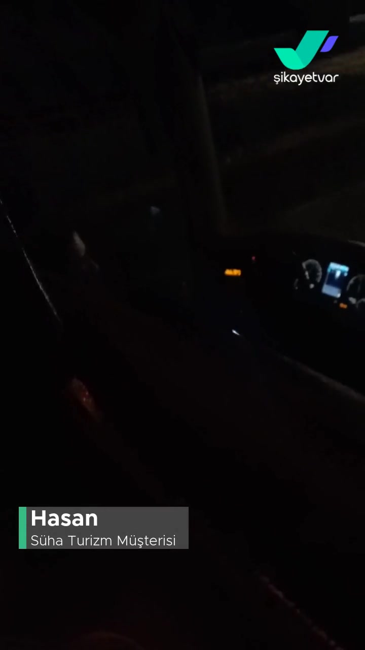 Süha Turizm Sigara İçiyor Otobüsün İçinde Şoför! videonun kapak resmi