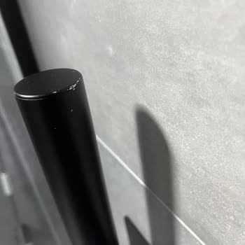 Bien Banyo Siyah Bataryalar Soyuldu Fabrika Suçu Bana Atıyor.