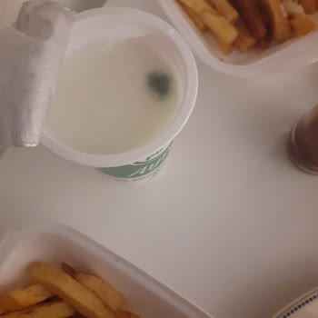 Pınar Et ve Süt Ayranım Küflü Çıktı