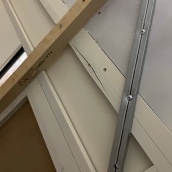 Ak Mobilya İlgisiz Firma Eksik Gelmesine Rağmen Ürünlerimi Tamamlamadı