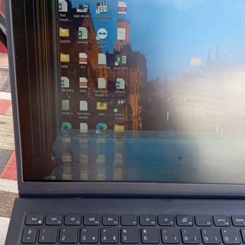 Dell Bilgisayarın Menteşe Sorunu Ve Garanti Problemi