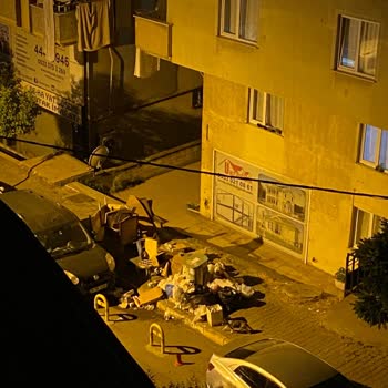 Pendik Belediyesi Pendik'te Caddelerin Bakımsızlığı