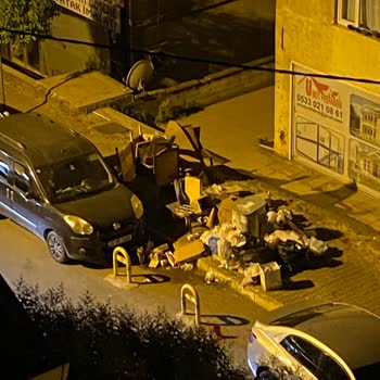 Pendik Belediyesi Pendik'te Caddelerin Bakımsızlığı