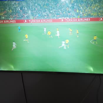 Samsung TV'de Panel Işık Sızması Sorunu