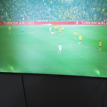 Samsung TV'de Panel Işık Sızması Sorunu
