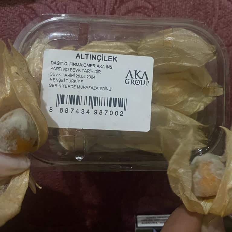 File Marketin Çok Taze (! ) Küflü Altın Çileği