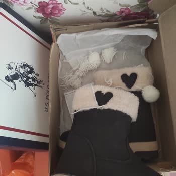 FLO Ayakkabı FLO Artık Yeter Bu Kadarı Da Çok Fazla!