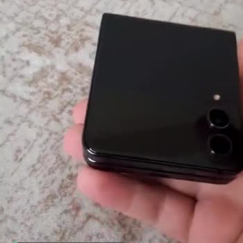 Samsung Galaxy Z Flip 4 Telefon Kapandı Açılmıyor!