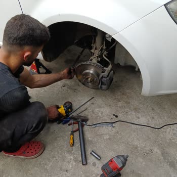 N. A. R. Uzman Otomotiv Büyükçekmece Ve Bosch Car Servis İnanılmaz