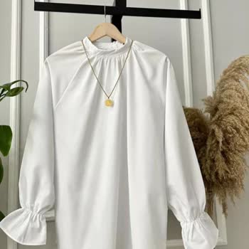 Sedabutik (Instagram: Sedabutiq) İnsanları Saf Yerine Koyuyorlar