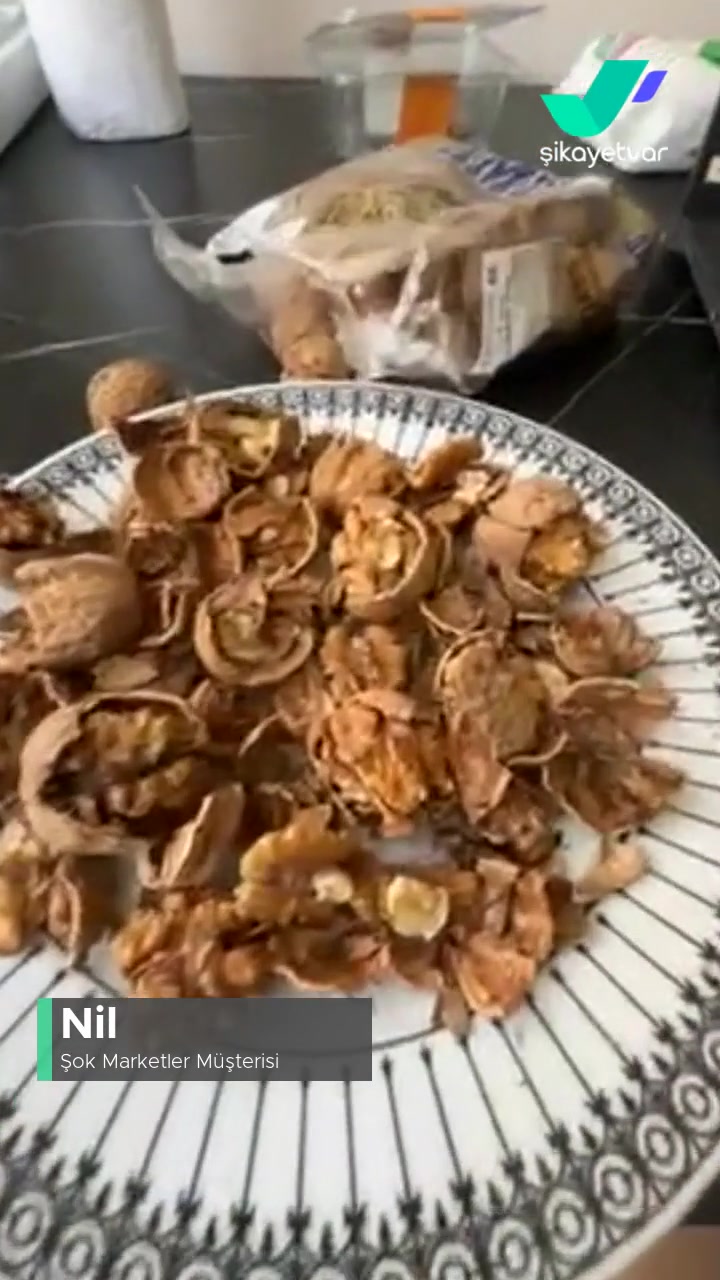Şok Marketler Halk Sağlığı İle Oynuyor! videonun kapak resmi