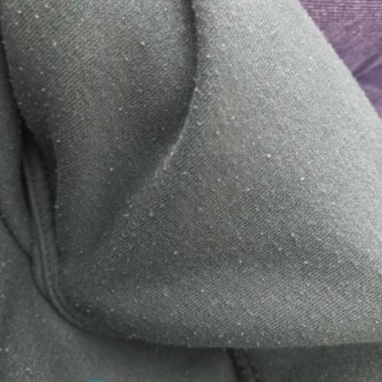 Mavi Erkek Sweatshirt - Tüylenme Sorunu