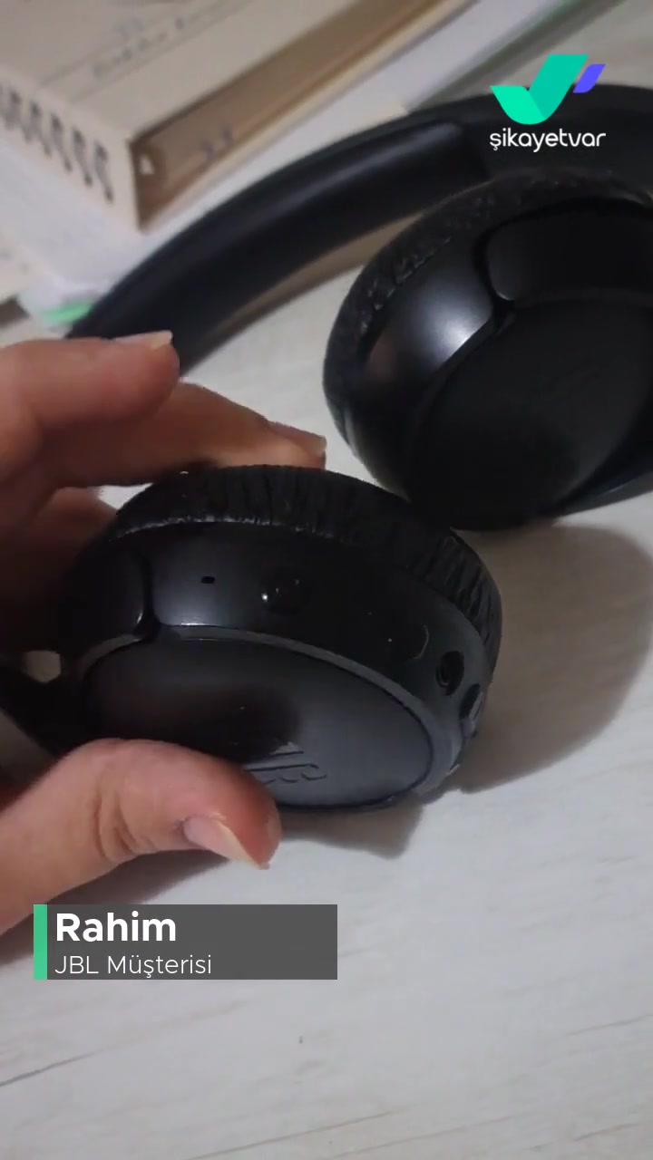 JBL 660nc Kulaklık Açıldıktan Hemen Sonra Kapanıyor! videonun kapak resmi