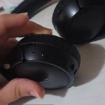 JBL 660nc Kulaklık Açıldıktan Hemen Sonra Kapanıyor!