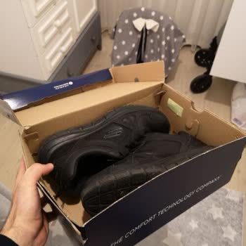 Skechers, Ayakkabısının Sorununu Kabul Etmiyor