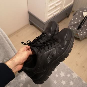 Skechers, Ayakkabısının Sorununu Kabul Etmiyor