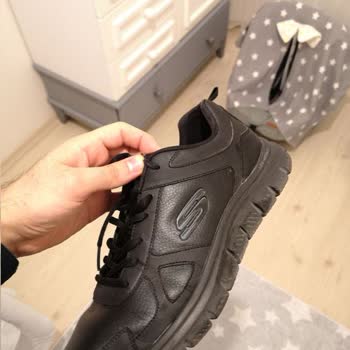 Skechers, Ayakkabısının Sorununu Kabul Etmiyor