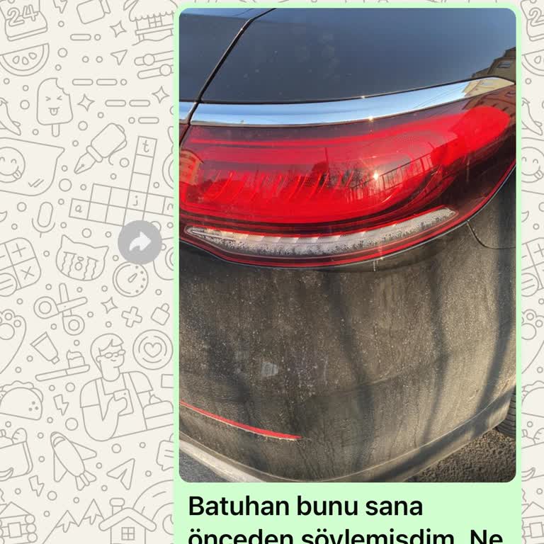 Mercedes GLC 300 4MATIC Rear Lamp Condensation Issue Unresolved