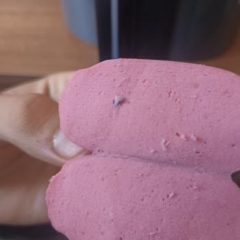 CP Piliç CP Sosis İçinden Çıkan Plastik.