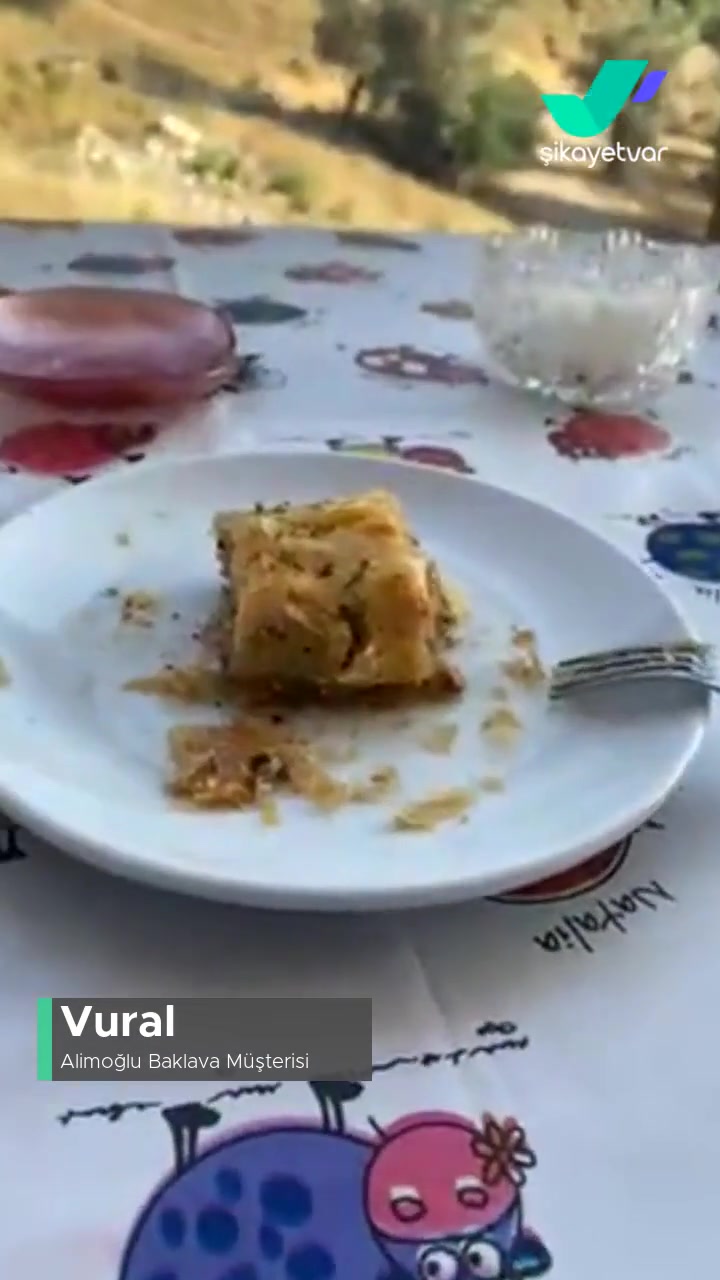 Alimoğlu Baklava Hakkımı Helal Etmiyorum videonun kapak resmi