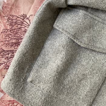 Mango Gri Kaban Tüylenmesi