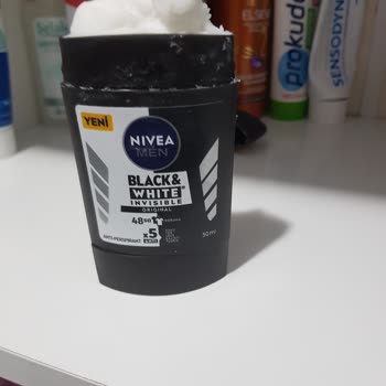 Nivea Koltuk Altı Stick Yeni Kullanırken Dağıldı Hemen