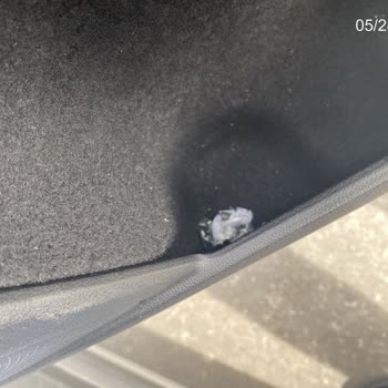 Avis -Kayseri Havaalanı - Kirli Araç Teslimi!