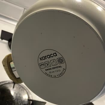 Karaca Züccaciye Karaca Swiss Crystal İn Yapışmadığı Tamamen Uydurma