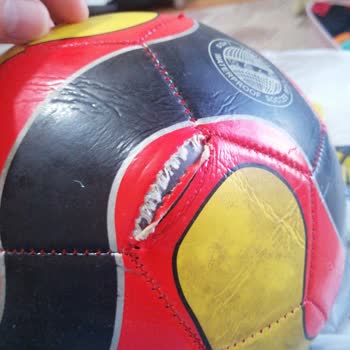 İstanbul Park AVM Çürük Defolu Ürün Satıyor