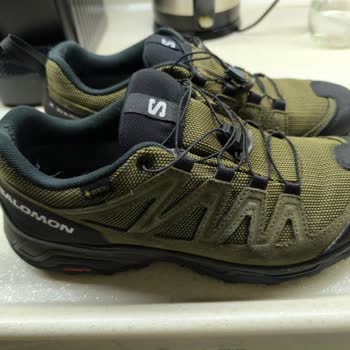 5000 TL'lik Ayakkabı Ayağımı Ve Çoraplarımı Mahvetti, SPX Mağazası İlgisiz!