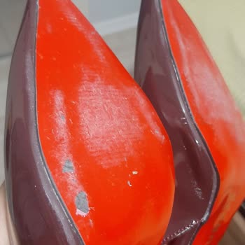 Limoya Ayakkabı 1 Saatte Parçalandı