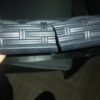 Erinöz Bahçe Mobilyaları Tek Kullanımlık Bahçe Mobilyası Üretilmiş