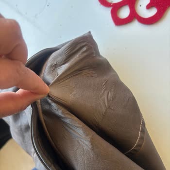 Mavi Jeans Deri Ceket Poşet Gibi Çıktı