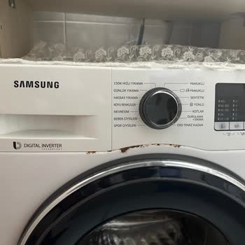 Samsung Çamaşır Makinesi Paslandı