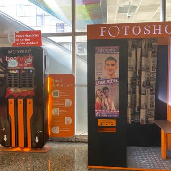 Marmaray İstasyonunda Fotoshop Kabini Sorunu