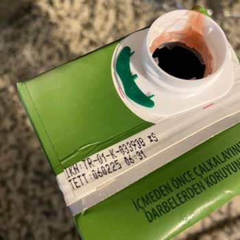 İçim Meyve Suyu İçim Vişneli İçecekte Bilinmeyen Madde