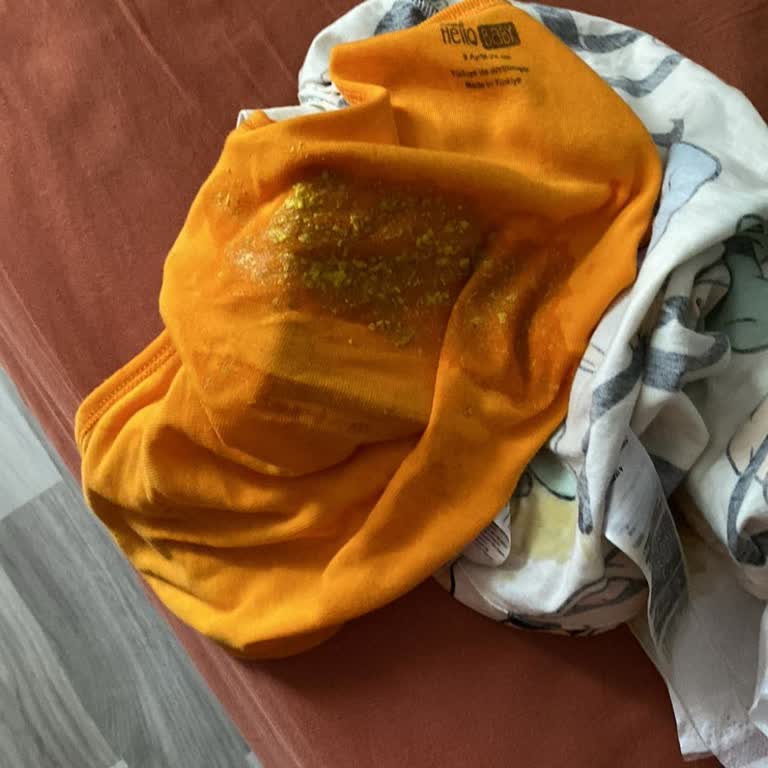 Sleepy Bez Kakayı Dışarı Taşırıyor