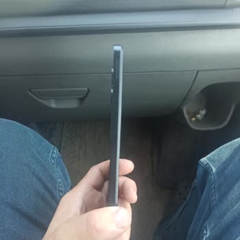 Redmi 13 C Kasada Yamukluk Ve Kasma Sorunu