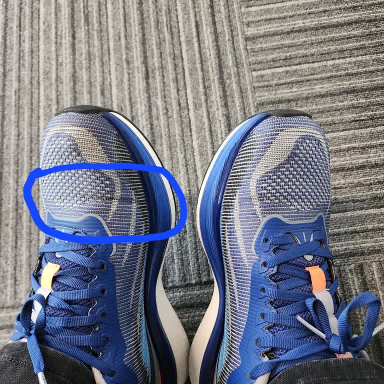 Lescon Spor Ayakkabı Sol Ayak Sıkıyor