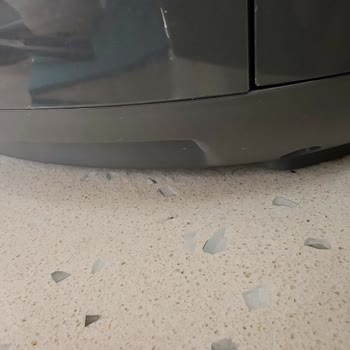 Karaca Züccaciye Buhar Yoğunlaşmasından Dolayı Su Damlatma Sorunu Oluştu