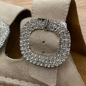 Capone Outfitters Terlik Taşları Anında Düştü