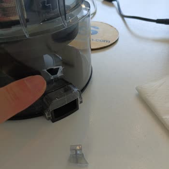 Tekrar Eden Parça Sorunu: Grundig Şarjlı Süpürge Kullanıcıları Mağdur Ediyor!