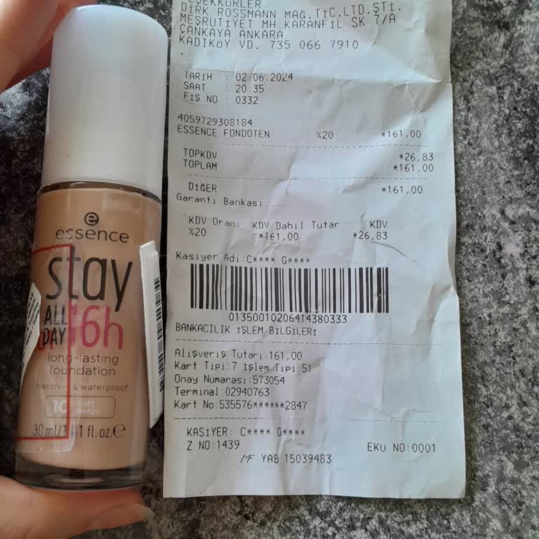 Rossmann'dan Aldığım Fondöten Tenime Uymadı