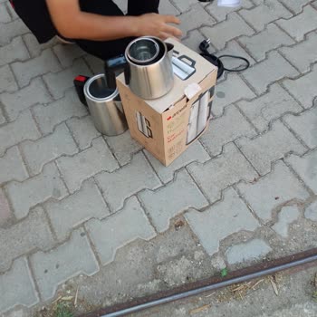 Arçelik Ve Düğmesi Çalışmayan Çaycı