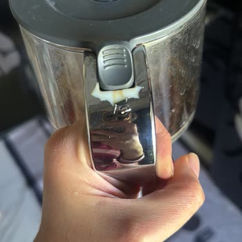 Karaca Züccaciye Çalışanı Çay Makinemi Bozup Gönderdi