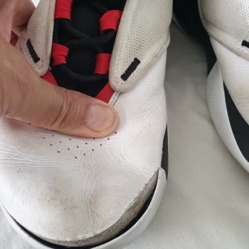 Nike Spor Ayakkabı Kalite Sorunu Ve Müşteri Şikayeti